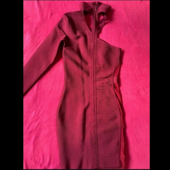 Burgundy Bandage One Shoulder Choker cutout dress - Picture 10 of 11